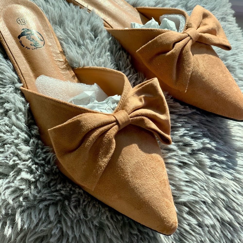 NWT Size 10, Light Brown Mule Slip Ons, Backless